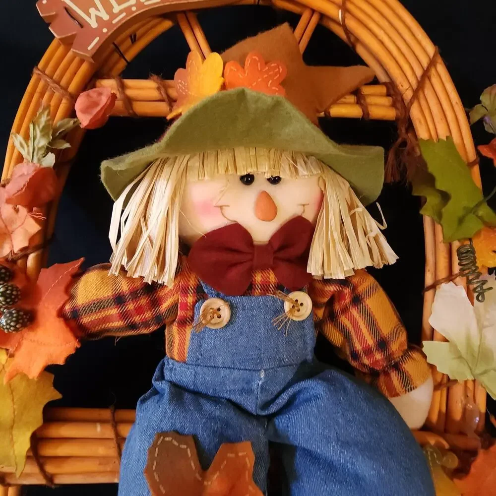 Fall Harvest Welcome Door Hanger Wreath Scarecrow Leaves Thanksgiving Decor Sign